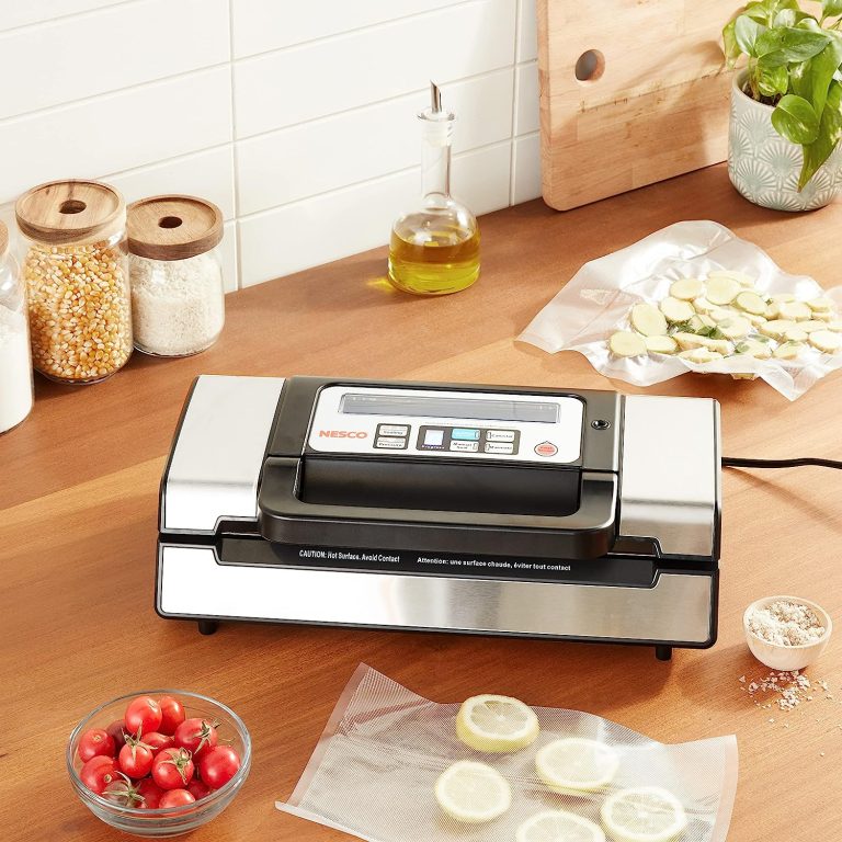 Nesco Deluxe Food VS-12 Vacuum Sealer, 130 Watts, Kit Bags & Viewing Lid, Compact, Silver