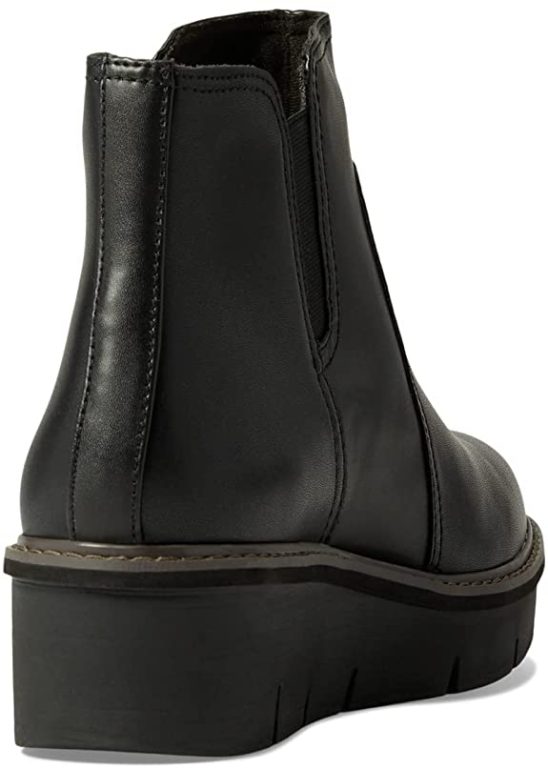 Clarks Women’s Airabell Zip Ankle Boot