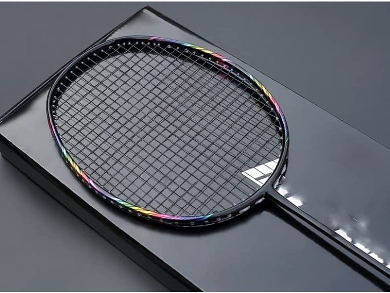 LIUZH Super Light 8U Full Carbon Fiber Badminton Rackets with Bags String Professional Racket Strung