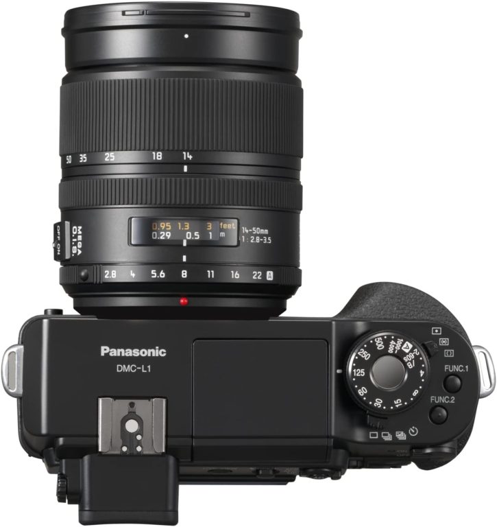 Panasonic DMC-L1 7.5MP Digital SLR Camera with Leica 14-50mm f2.8-3.5 Mega O.I.S. Lens