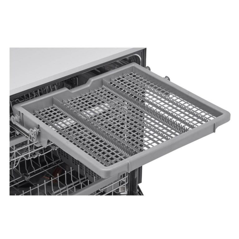 LG LDP6810BD TrueSteam Smart Wi-Fi Enabled 44-Decibel Top Control 24-in Built-In Dishwasher