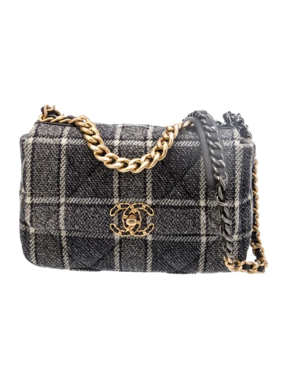 Chanel Tweed Medium 19 Flap