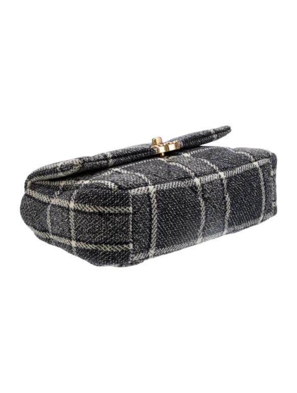 Chanel Tweed Medium 19 Flap