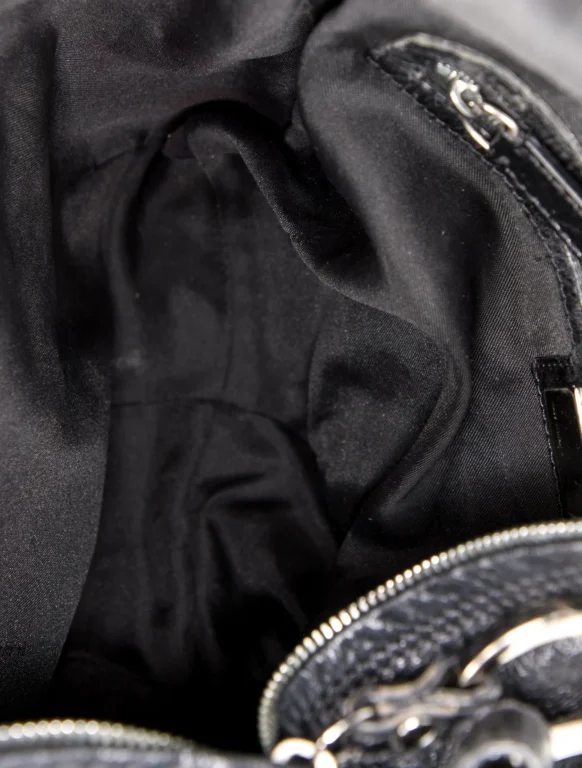 Fendi Leather Oyster Vintage