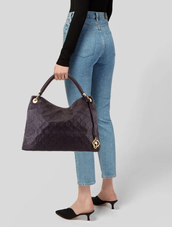 Louis Vuitton LV Monogram Artsy GM