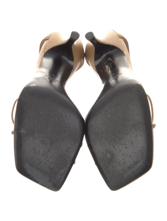 TOTEME Leather T-Strap Sandals Women’s Size: 8